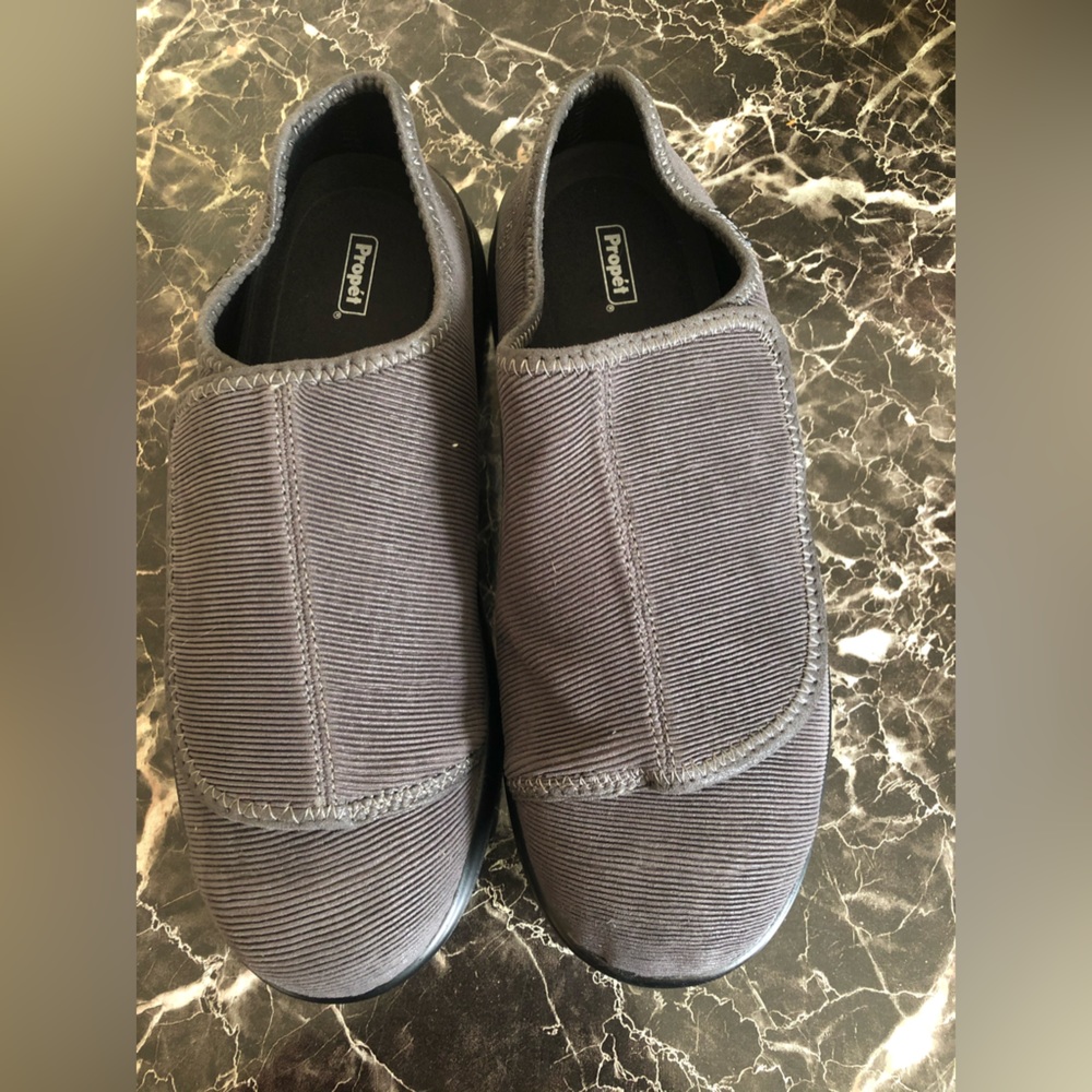 Propet Mens Cush 'N Foot Slip On Casual Slippers Casual 12m